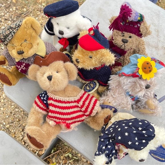 Vintage Teddy Bear Set 7 Stuffed Plush Teddy Jointed Dressed Sweater Brass NWT - Picture 1 of 16